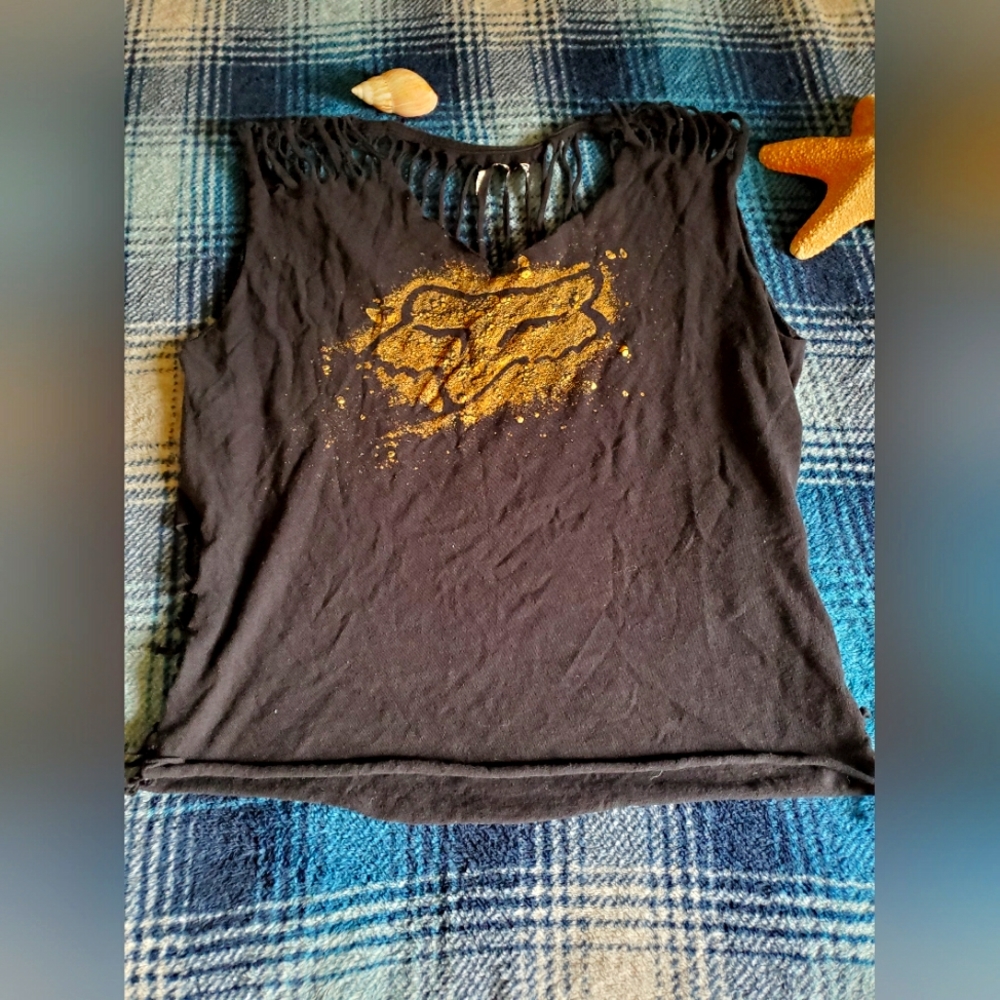 🦊🍒Fox crop top💛🦊